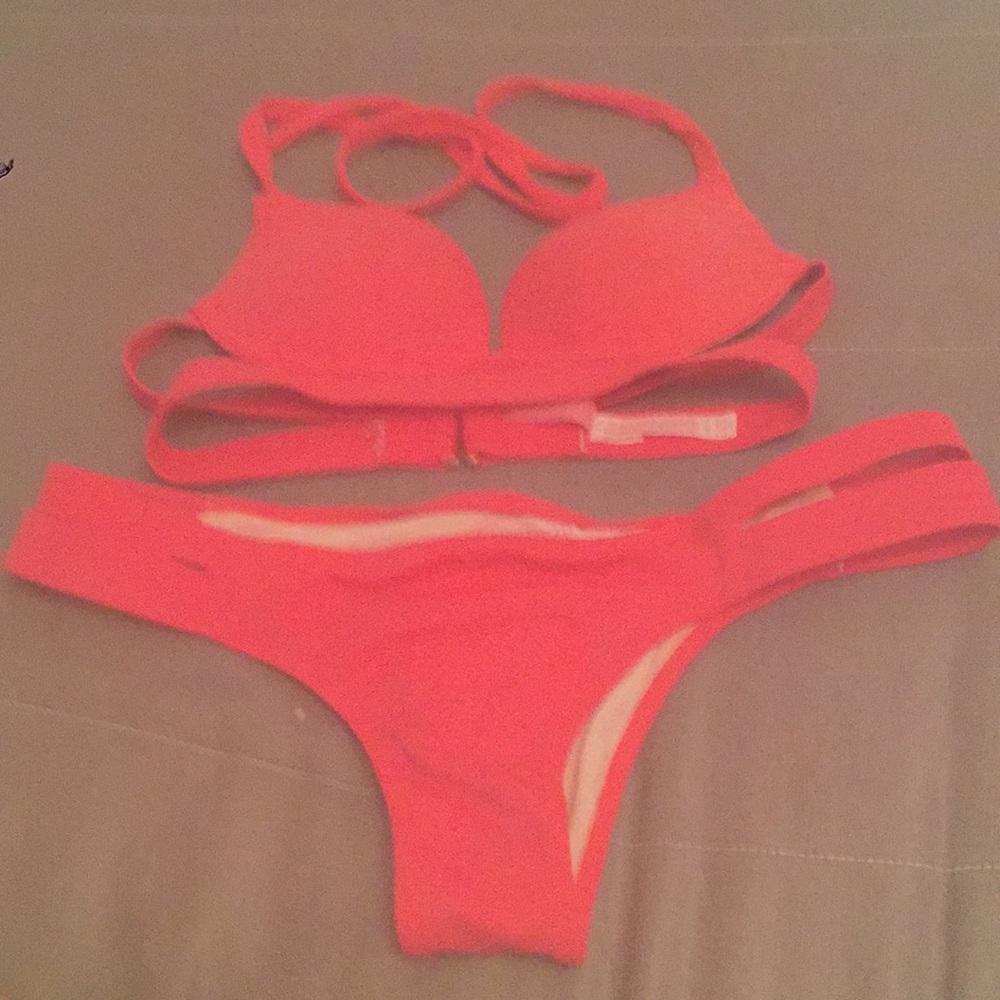 Victoria secret swim set size s , 20$